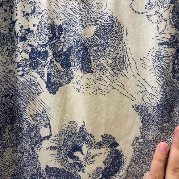 Joy Joy Blue and White Patterned Dress - Picture 4 of 4